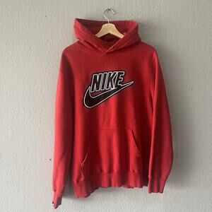 2000’s Nike Red Patch Logo Hoodie Men’s XL Long Sleeve Active Wear Sweatshirt